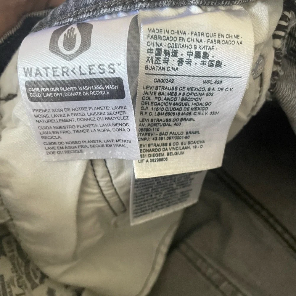 Levis charcoal denim